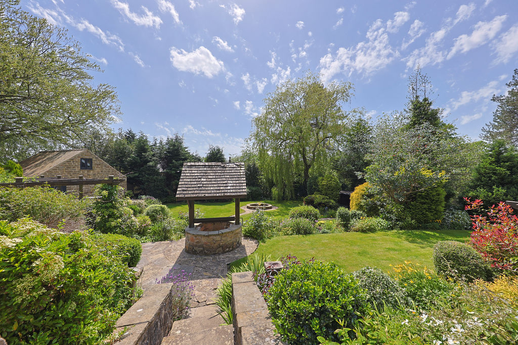 Far Hill Ashover